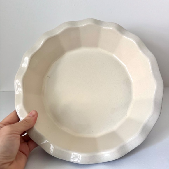 Emile Henry Williams Sonoma Ruffled Edge Blue Pie Dish - Made in France - Picture 4 of 7